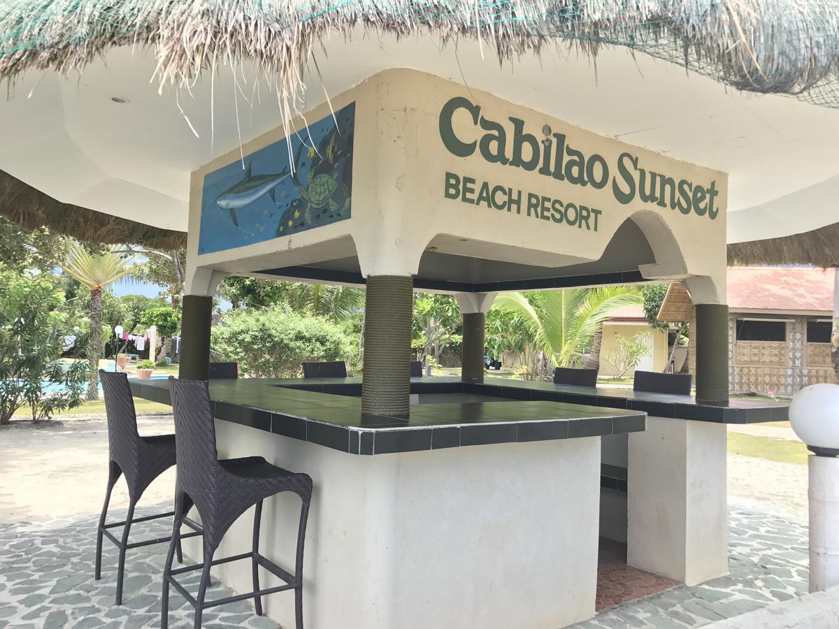 Cabilao Sunset Dive & Beach Resort Loon Eksteriør billede